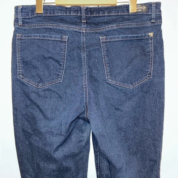 NANETTE LEPORE Blue Boot Cut Jeans - Picture 5 of 9